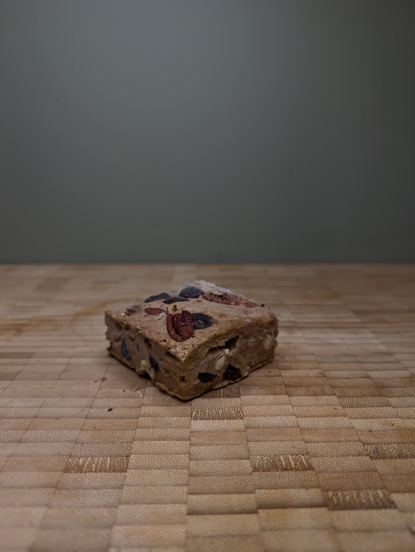 Banana Bread and Pecan Blondie